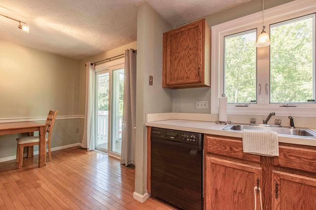 453 Turnpike Street 24, Easton, MA 02375