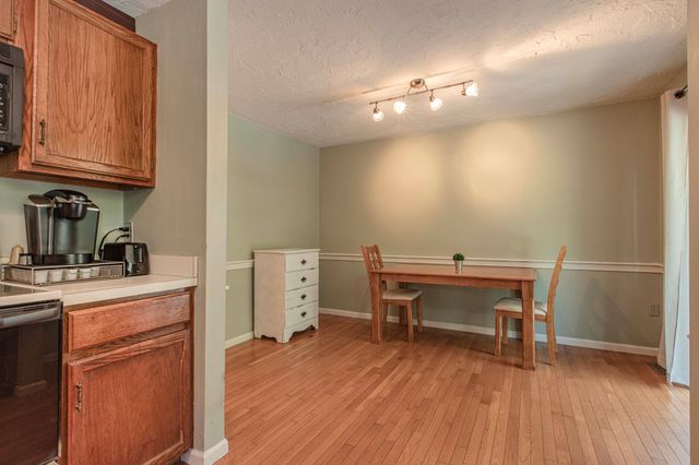 453 Turnpike Street 24, Easton, MA 02375