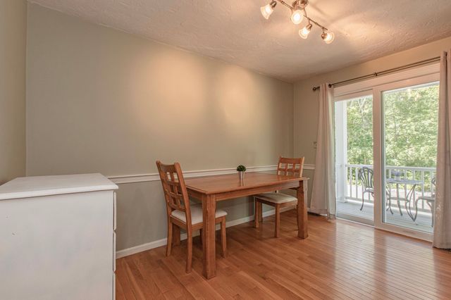 453 Turnpike Street 24, Easton, MA 02375