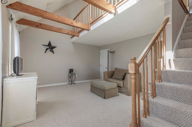 453 Turnpike Street 24, Easton, MA 02375