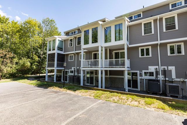 453 Turnpike Street 24, Easton, MA 02375