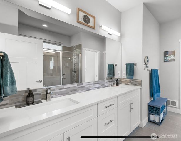 8971 Garibaldi Court, Blaine, WA 98230