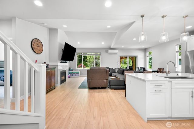 8971 Garibaldi Court, Blaine, WA 98230