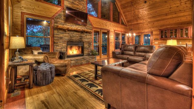 155 Shayla Drive, Blue Ridge, GA 30513