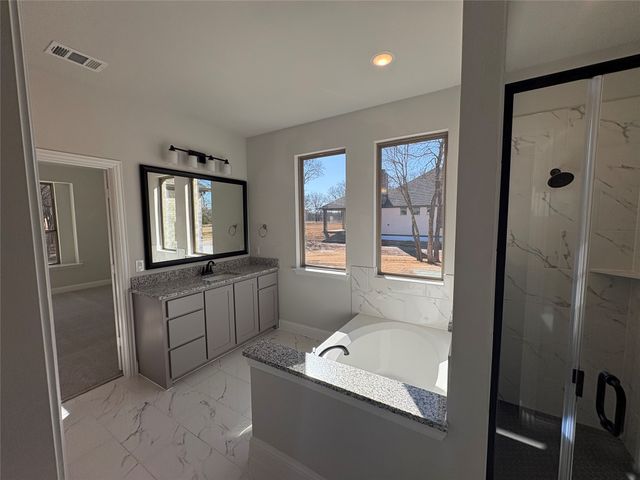 7552 West Line Road, Collinsville, TX 76233