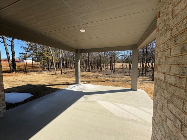 7552 West Line Road, Collinsville, TX 76233