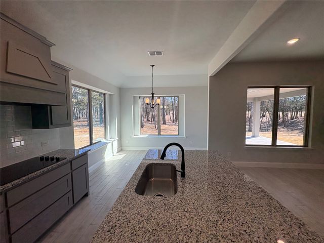 7552 West Line Road, Collinsville, TX 76233