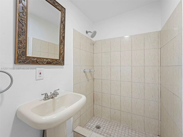 521 SW 64th Court, Miami, FL 33144