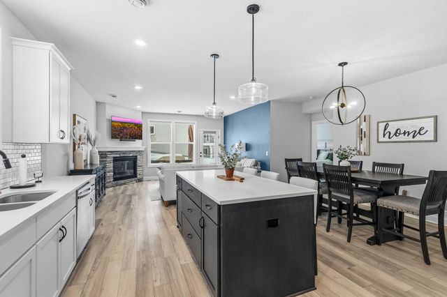 3347 Mulberry, Woodbury, MN 55129