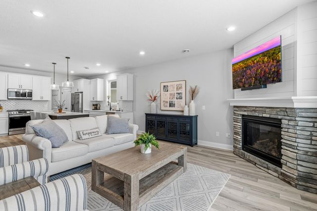 3347 Mulberry, Woodbury, MN 55129