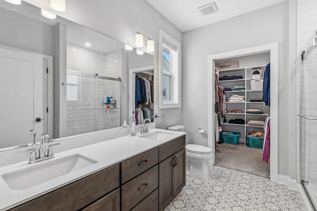 3347 Mulberry, Woodbury, MN 55129