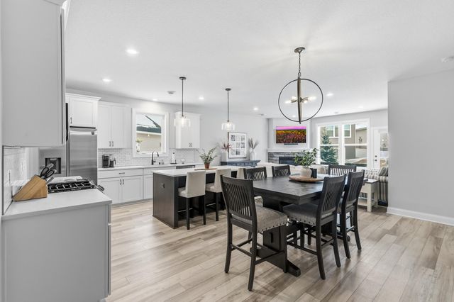 3347 Mulberry, Woodbury, MN 55129