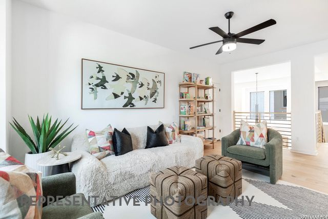 247 White Oak, Castroville, TX 78009