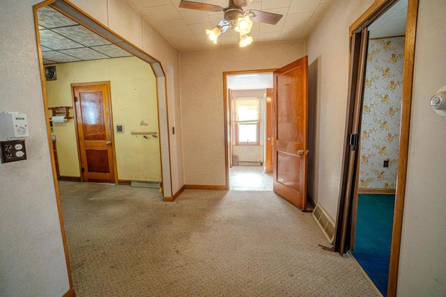 926 Pine Avenue, Hillsboro, WI 54634