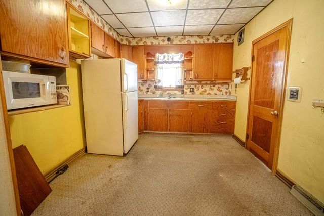 926 Pine Avenue, Hillsboro, WI 54634