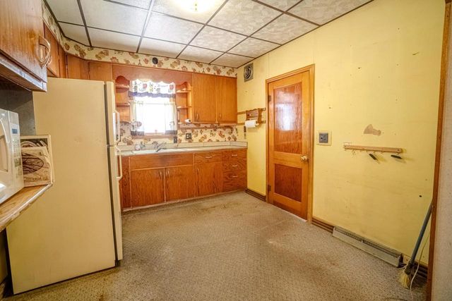 926 Pine Avenue, Hillsboro, WI 54634