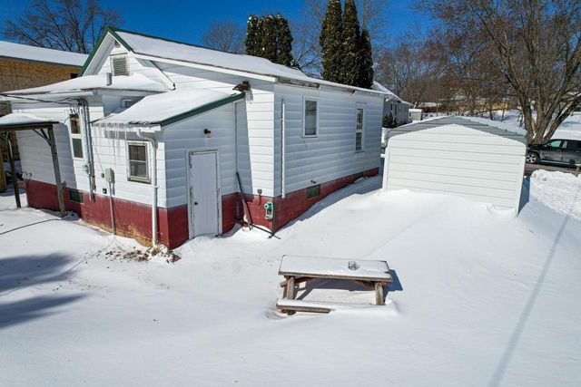 926 Pine Avenue, Hillsboro, WI 54634