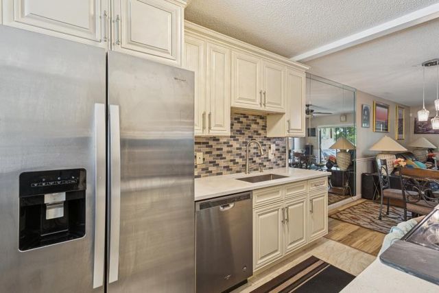 9670 W Mcnab Road 208, Tamarac, FL 33321