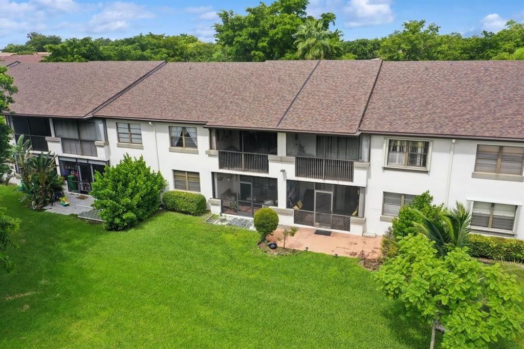 9670 W Mcnab Road 208, Tamarac, FL 33321