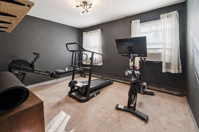 176 Maple Avenue, Flanders, NY 11901