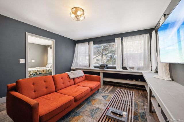 176 Maple Avenue, Flanders, NY 11901