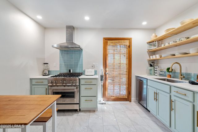 2514 Acorn Hill Avenue, Beaufort, SC 29902