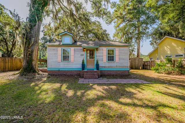 2514 Acorn Hill Avenue, Beaufort, SC 29902