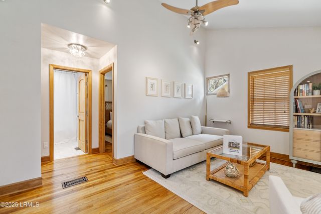 2514 Acorn Hill Avenue, Beaufort, SC 29902