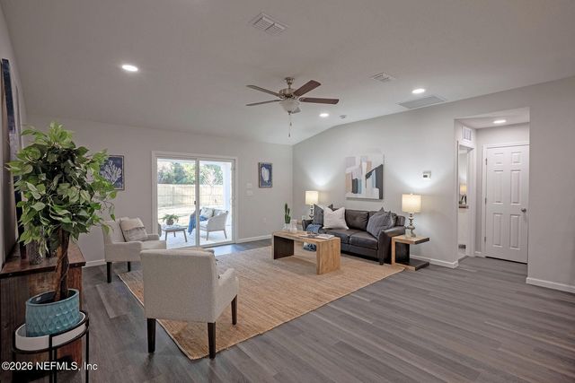 1313 FRED GRAY Road, Jacksonville, FL 32218