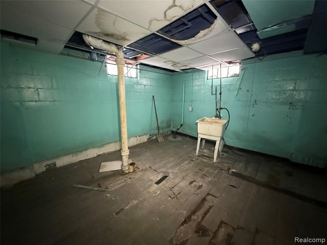 6809 Brimson Street, Detroit, MI 48212