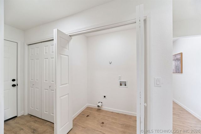 2934 W 68th Street, Tulsa, OK 74132