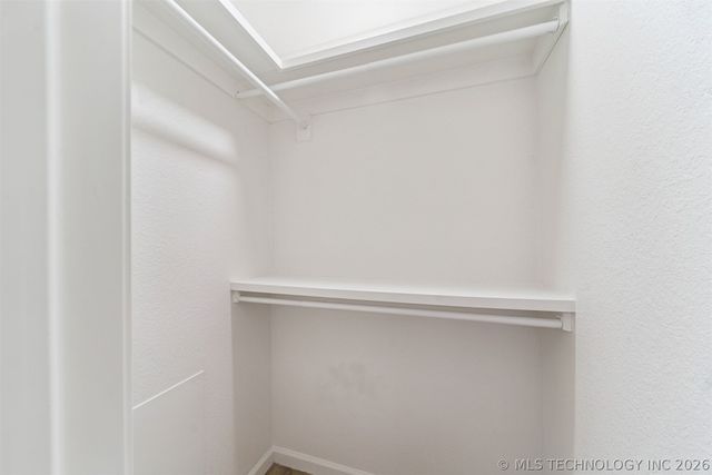 2934 W 68th Street, Tulsa, OK 74132