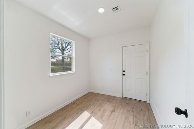 2934 W 68th Street, Tulsa, OK 74132