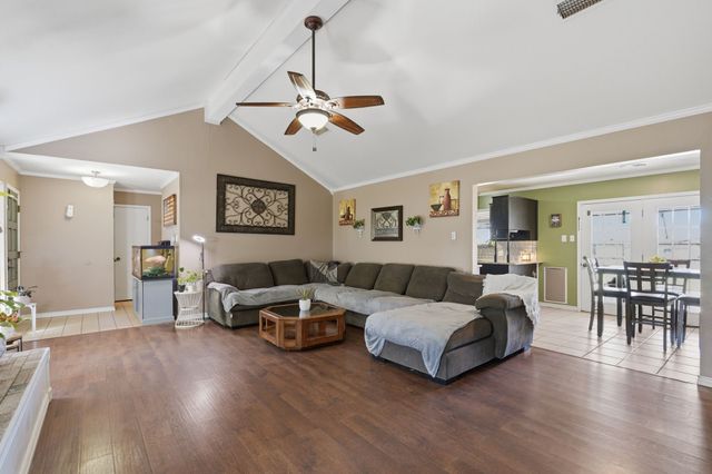 1949 Chimneywood Court, Abilene, TX 79602