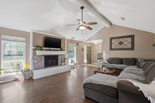 1949 Chimneywood Court, Abilene, TX 79602