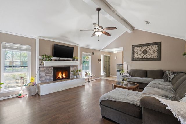 1949 Chimneywood Court, Abilene, TX 79602