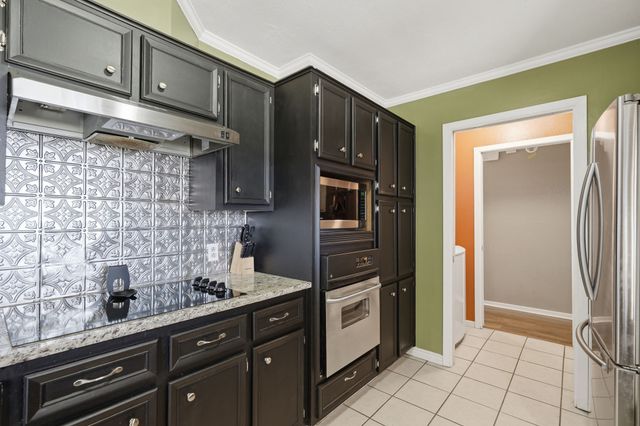 1949 Chimneywood Court, Abilene, TX 79602