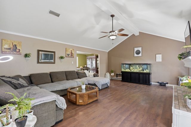 1949 Chimneywood Court, Abilene, TX 79602