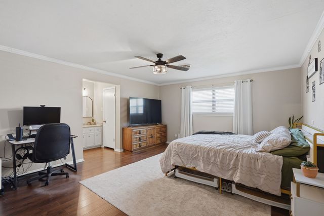 1949 Chimneywood Court, Abilene, TX 79602