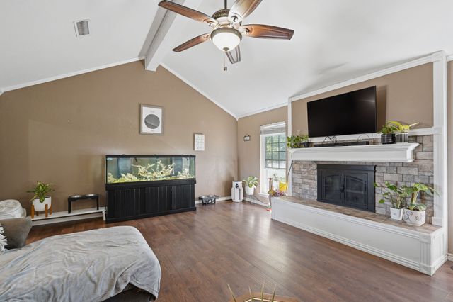 1949 Chimneywood Court, Abilene, TX 79602