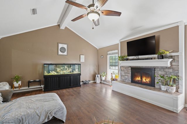 1949 Chimneywood Court, Abilene, TX 79602