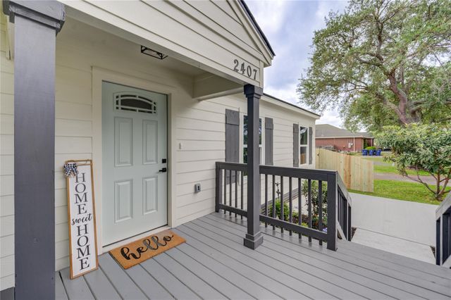 2407 36th Avenue N, Texas City, TX 77590