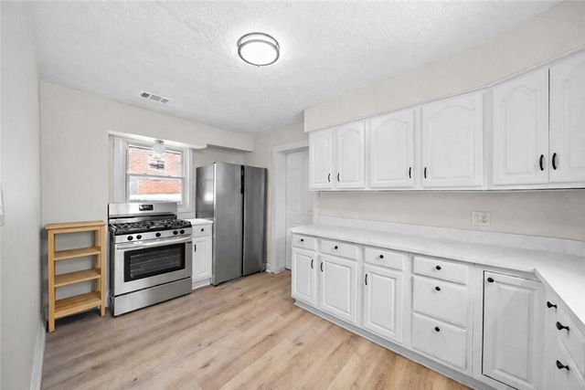 415 Giffin Ave, Canonsburg, PA 15317