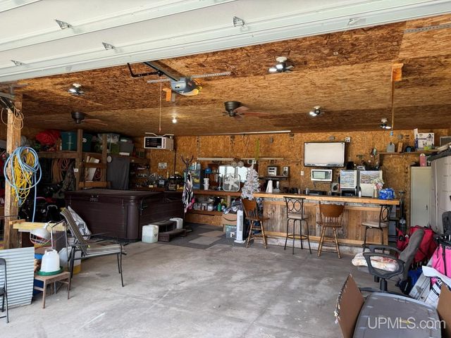 N7474 White Clover Road, Manawa, WI 54949