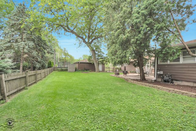 2608 Essington Road, Joliet, IL 60435