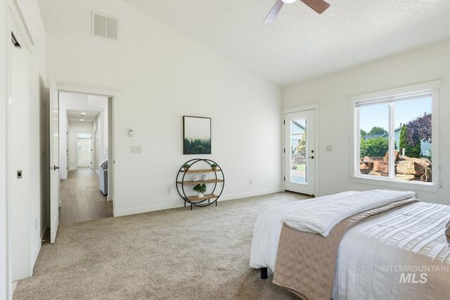 6191 N Bandon Pl, Garden City, ID 83714