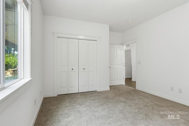 6191 N Bandon Pl, Garden City, ID 83714