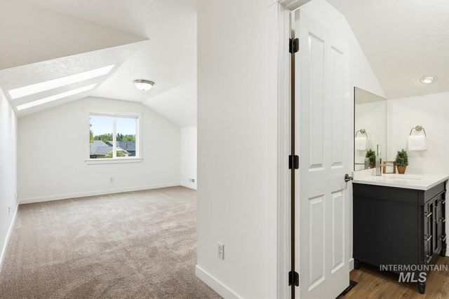 6191 N Bandon Pl, Garden City, ID 83714