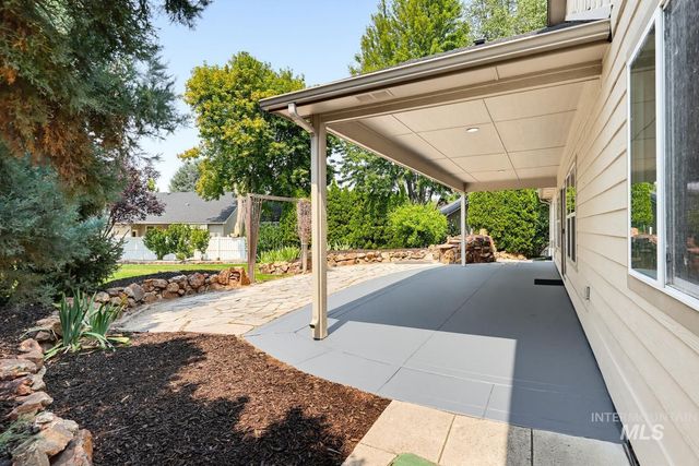 6191 N Bandon Pl, Garden City, ID 83714