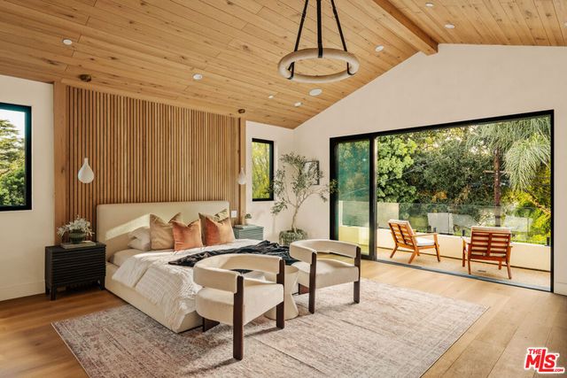 4317 Elmer Avenue, Studio City, CA 91602